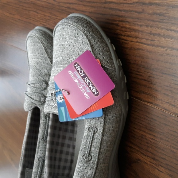 Skechers Air- Cooled Memory Foam - Picture 4 of 9